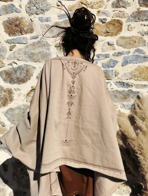 Beige Women Toonzshop Melian Zohraa Kimono Jacket Jackets | VGMLDFA-80