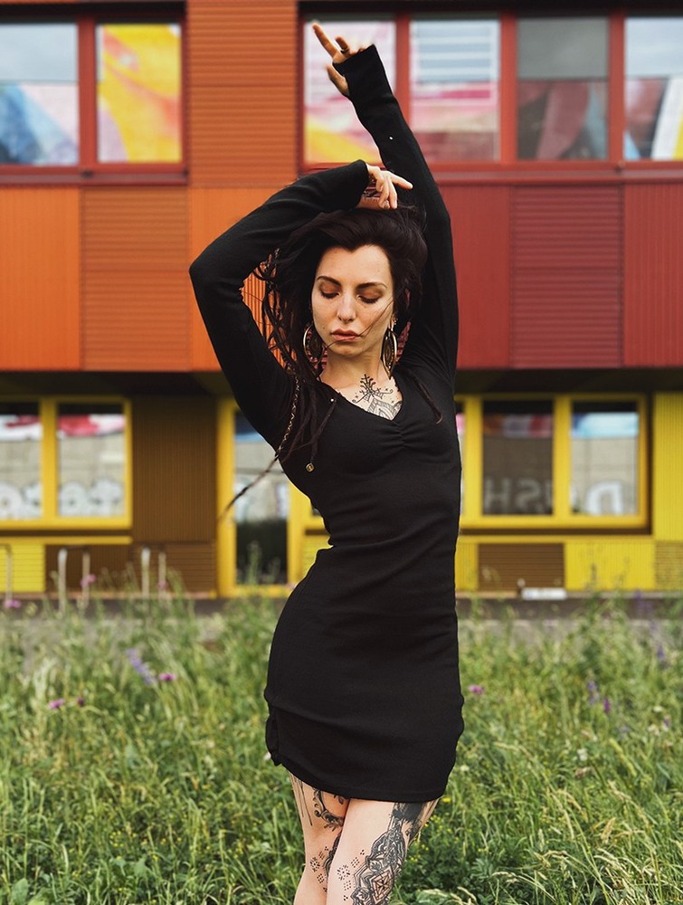 Black Women Toonzshop Nikkäa Sweater Dress Dress | VQPJXZA-91